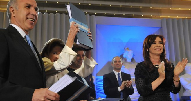 Giroldi participó de la presentación del Anteproyecto de Unificación del Código Civil y Comercial