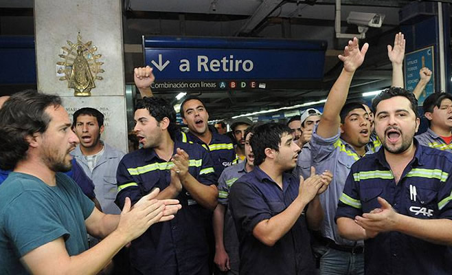 Levantan los molinetes de los subterráneos de 17 a 19