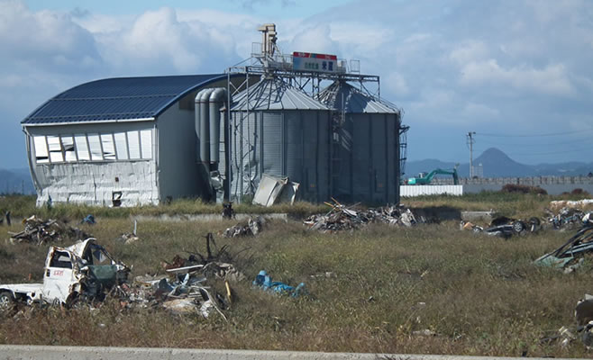 Comienza un delicado operativo en la central nuclear de Fukushima-1