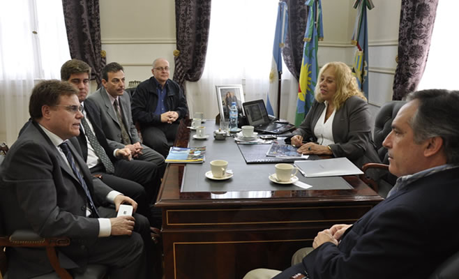 Giroldi anunció la radicación de una nueva empresa autopartista en Campana