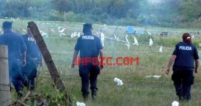 Desalojan a usurpadores de un terreno en el Barrio Pitrau de Zárate