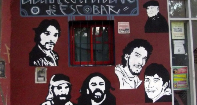 Ataques y amenazas a una biblioteca de Escobar