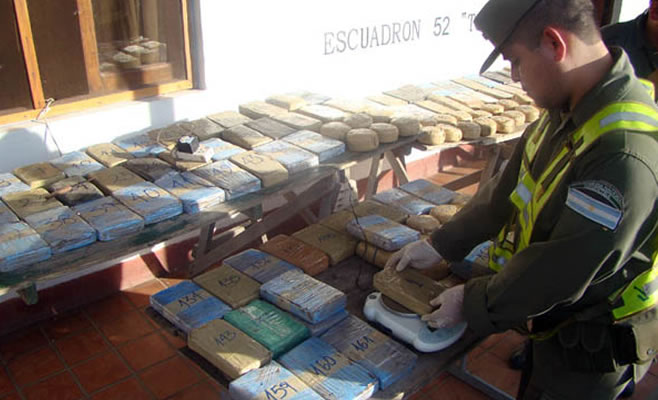 Gendarmería secuestró 800 kilos de cocaína en Pergamino