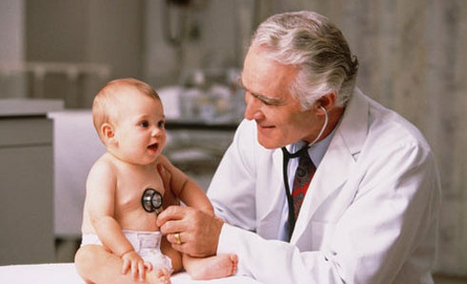 Aumentan los casos severos de bronquiolitis en menores de 4 meses