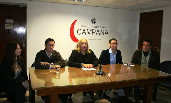 Giroldi encabezó la presentación de la Colonia Municipal de Invierno temporada 2012