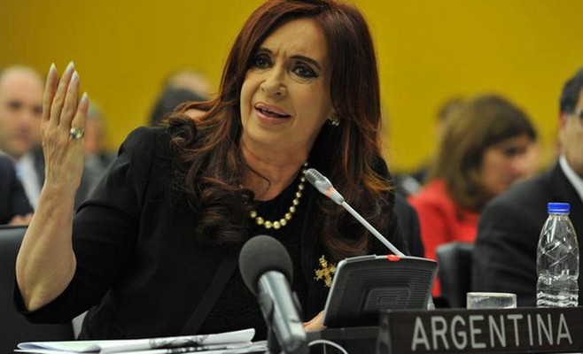 Cristina Fernández y Cameron protagonizaron un cruce por las Malvinas en la cumbre del G20
