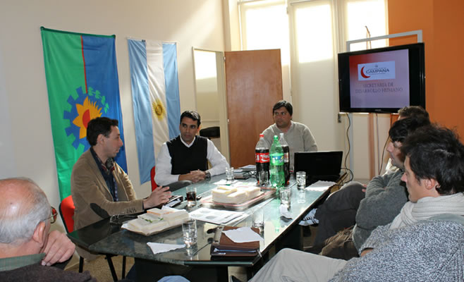 Jóvenes Empresarios de la Unión Industrial de Campana