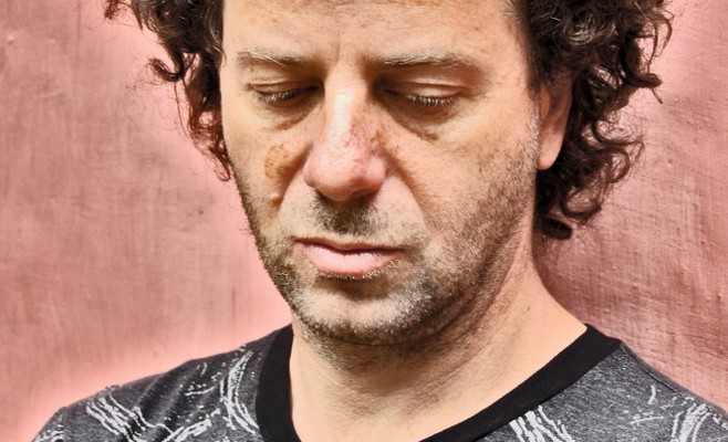 "Hacer música es conectar el elemento auditivo con el sentimiento..."