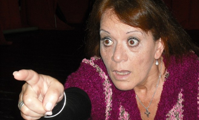 La obra teatral “Las d’enfrente” regresa a escena con nuevo elenco