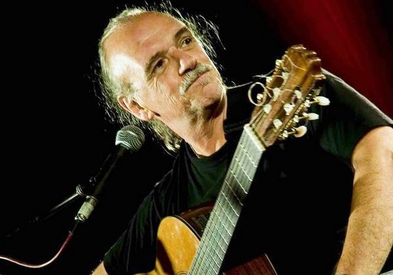 Raúl Carnota en el Teatro del Circulo de Zárate
