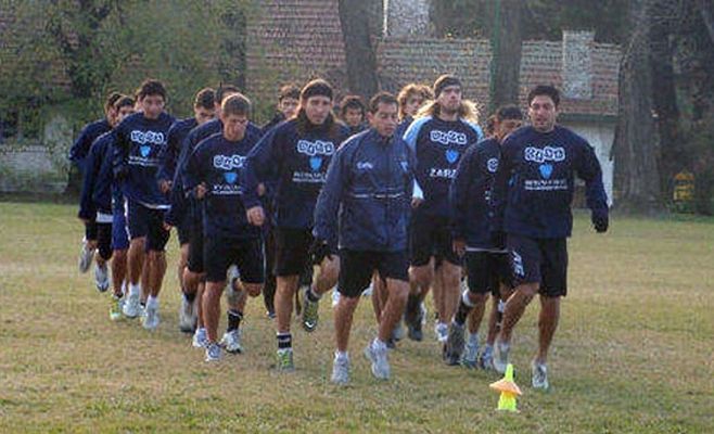CADU sigue entrenando con la mira puesta en el torneo