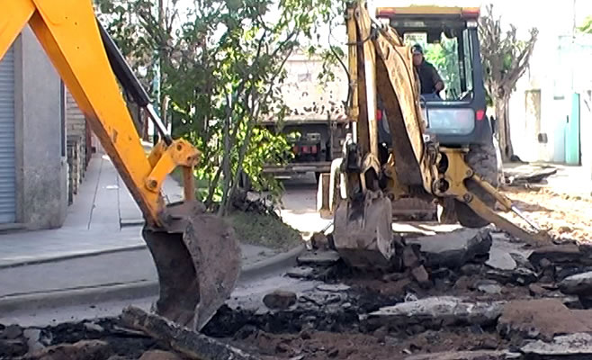 Comenzó la repavimentación de cinco cuadras de la calle Matheu