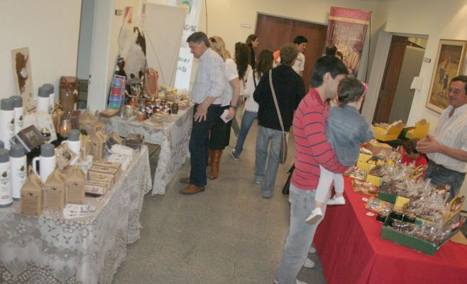 Fiesta de la Nuez Pecán Campana