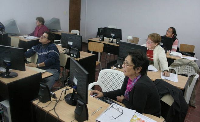 Una nueva clase del Seminario sobre “Herramientas Tecnológicas”