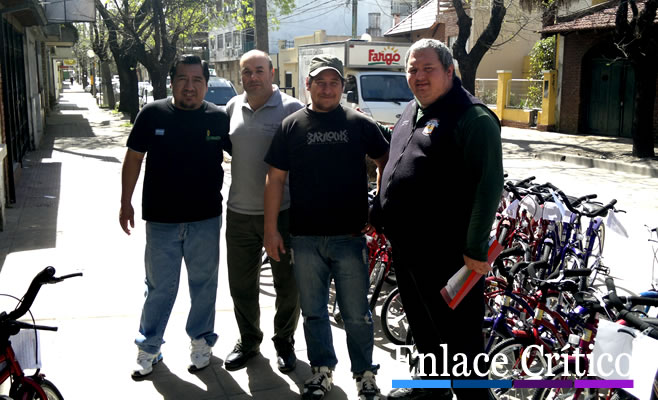 El Sindicato de Trabajadores Cerveceros de Isenbeck entregó 120 bicicletas
