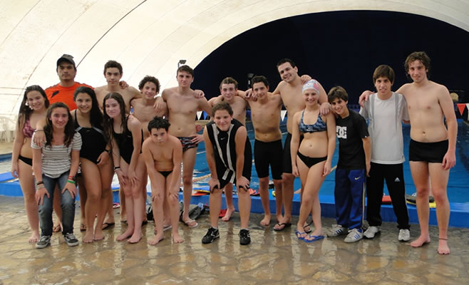 Doble jornada de natación en el CNZ
