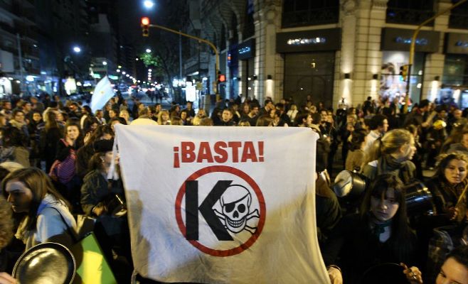 La historia, las cacerolas y sus interpretaciones