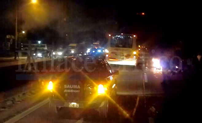 Corte parcial en ruta 6 mano a Campana