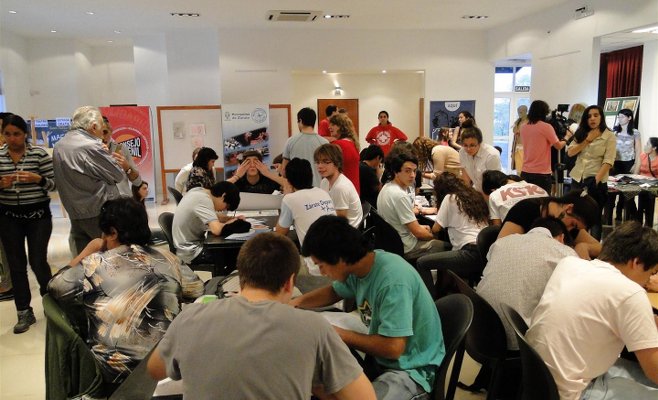 Se conmemoró el Día Nacional de la Juventud en el Forum Cultural