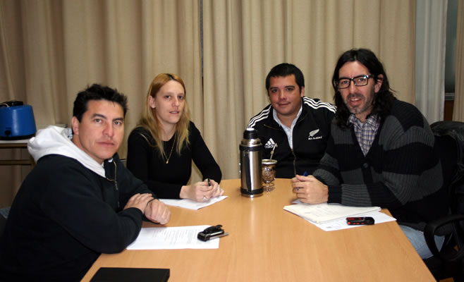 Las Áreas de la Juventud de Campana y Exaltación de la Cruz mantuvieron una reunión de trabajo