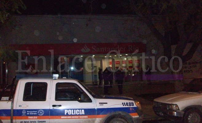 Sucursal bancaria sobre Av.Lavalle de Zárate. ¿Sucursal del miedo?