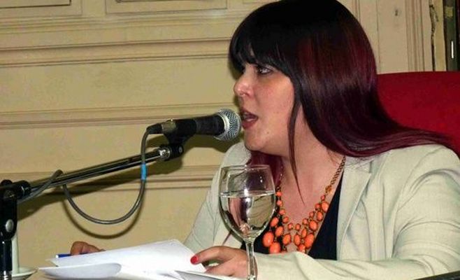 La Concejal Cano se refirió a la aprobación del Proyecto relacionado con el descuento de las Asignaciones Familiares del personal municipal