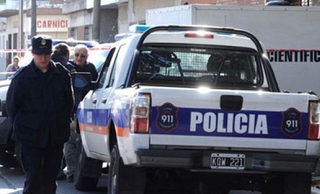 Detienen a "motochorros" en el momento que entraban en "acción"