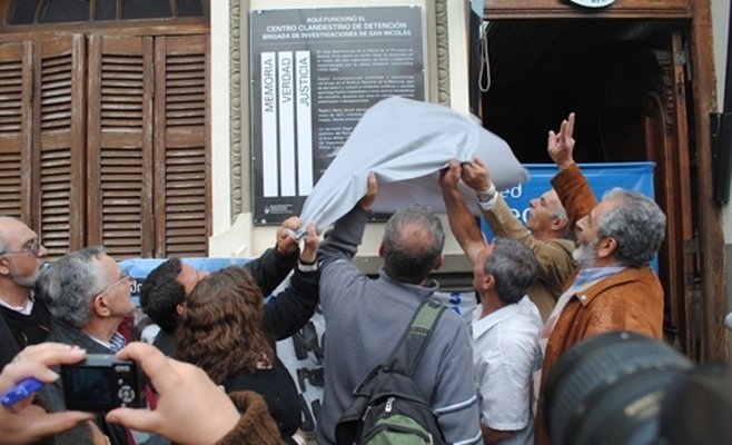 Derechos Humanos de Campana participó de la señalización del Ex Centro Clandestino de Detención Brigada de Investigaciones San Nicolás