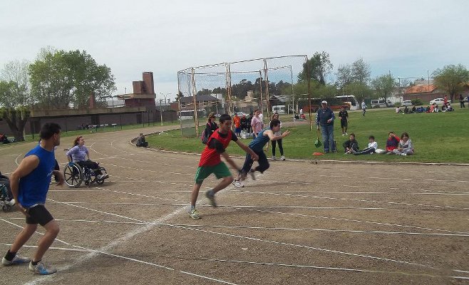 Zárate participó de la Semifinal de Atletismo Especial de los Juegos BA 2012