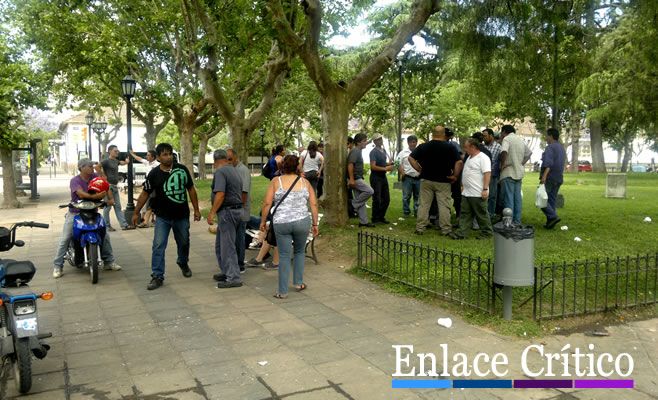 Los Municipales de ATE se manifestaron frente al Forum Cultural