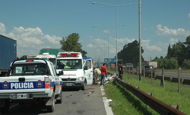 Triple choque sobre Panamericana. Dos heridos