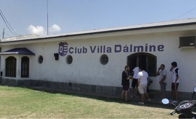 Villa Dálmine se bancariza