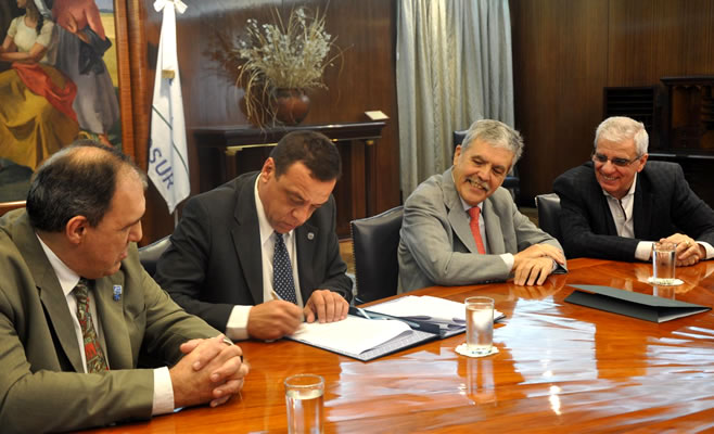 Cáffaro dio un paso más por el 100 % de Agua y Cloacas para Zárate y Lima