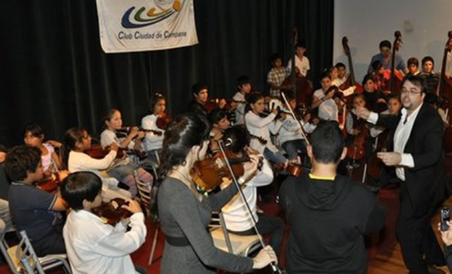 Concierto Segundo Aniversario de la Orquesta Escuela de Campana