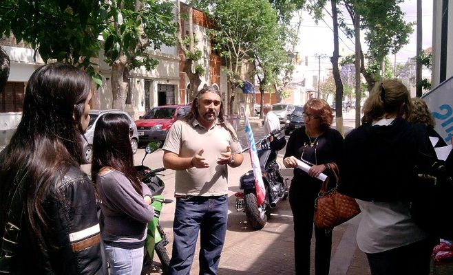 "De no efectuarse el pago de haberes atrasados se profundizarán las medidas de acción"
