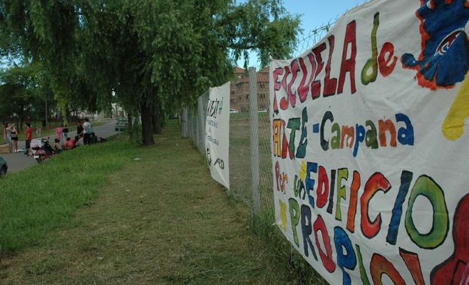 Escuela de Arte protesta  