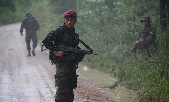 Guatemala, Sangre en...