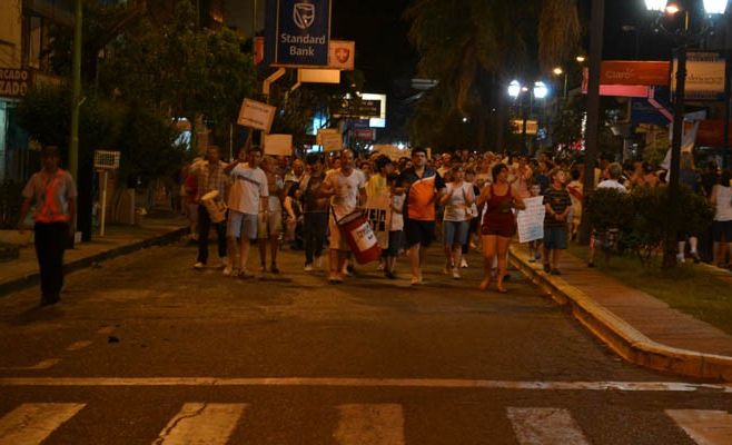 Marcha en Campana