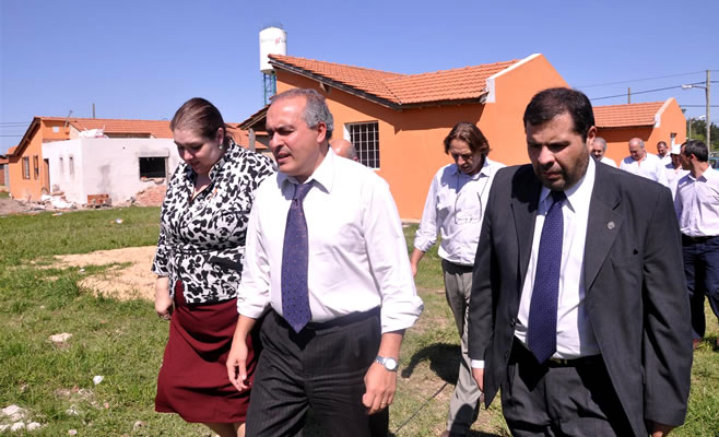 Ariel Ríos recorrió Los Ceibos junto al secretario de Obras Públicas de la Nación