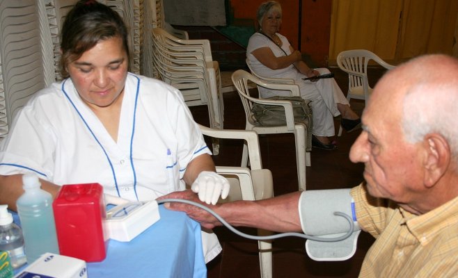 Se realizaron Controles Médicos y Charla sobre Hábitos Saludables