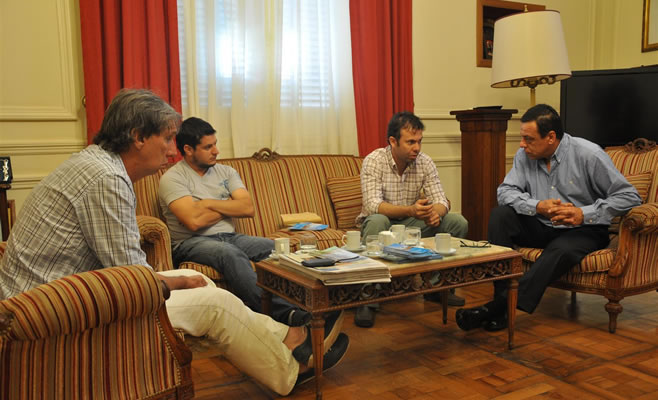 Cáffaro recibió a referentes de SMATA Zárate