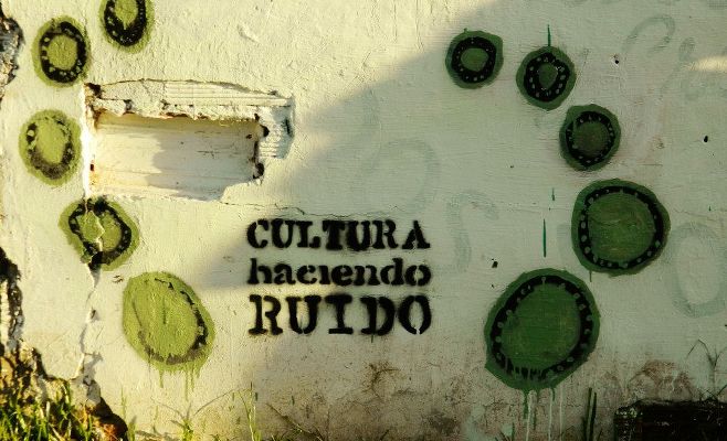 Música y Debate en Pachamama