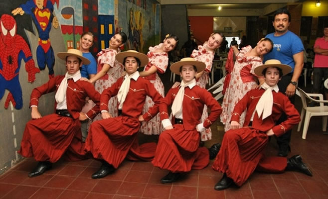 El Taller Municipal “Folklore para todos” presenta su muestra anual
