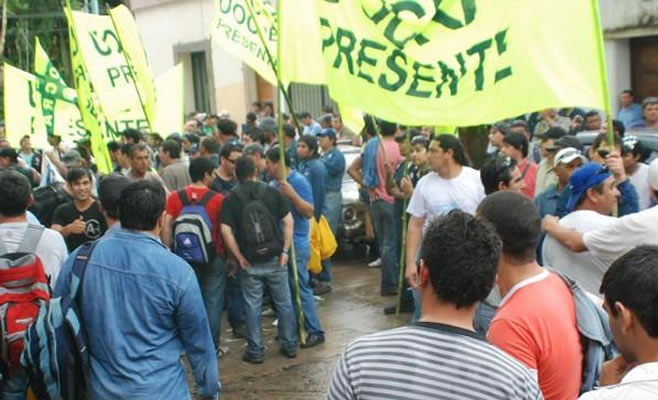 "Venimos siendo perseguidos por la fiscal Andrea Palacios..."