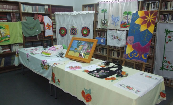 El Taller de Pintura Decorativa presentó sus trabajos
