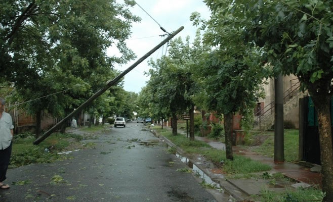 Se registraron importantes daños materiales por el fuerte temporal