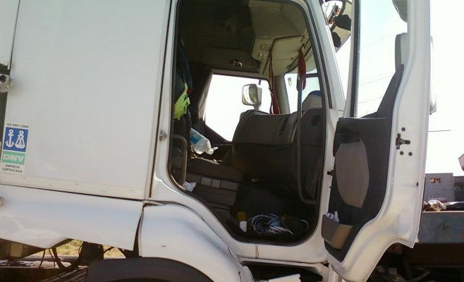 Tremendo choque de camiones en Panamericana altura Lima. Un herido de consideración