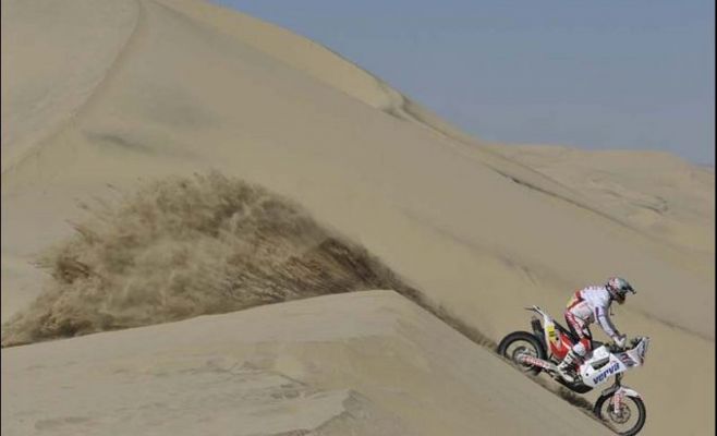 Dakar: Belaustegui llegó a Nazca