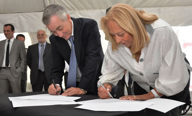 El Municipio y el ENOHSA firmaron el Acta de Transferencia de la Planta Depuradora