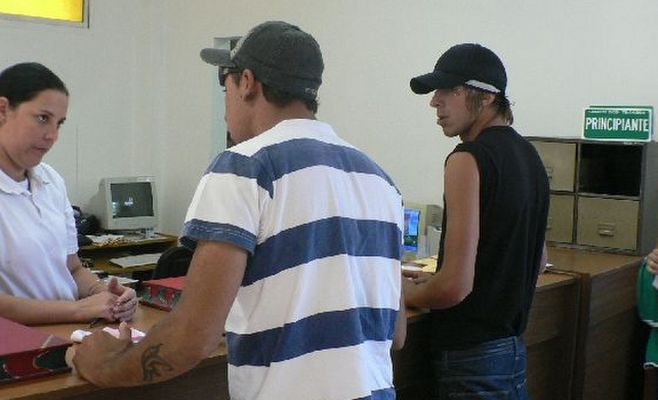 Lunes 14: la oficina de licencias de conducir no atenderá al público